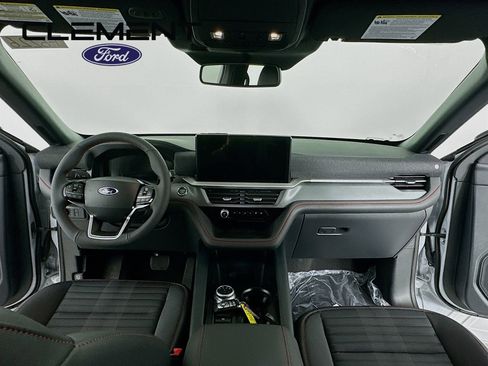 New 2026 Ford Explorer ST-Line image 12