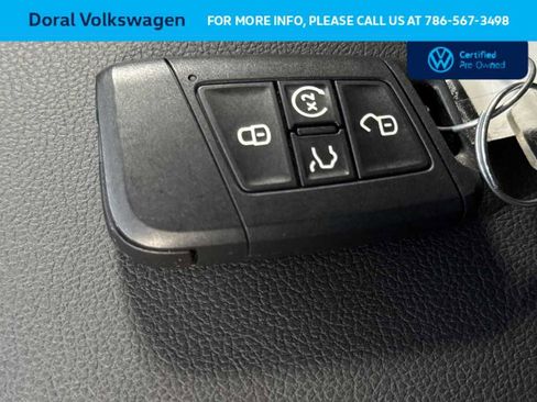 Certified 2023 Volkswagen Tiguan SE image 28