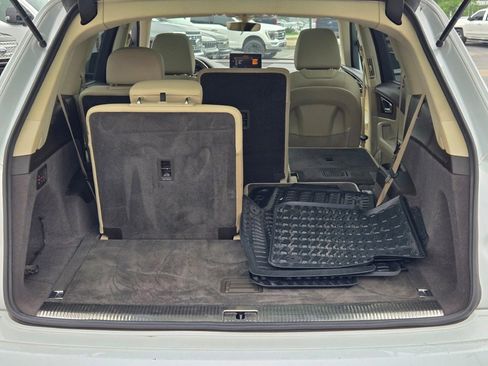 Used 2017 Audi Q7 3.0T Premium Plus w/ Premium Plus Package image 13