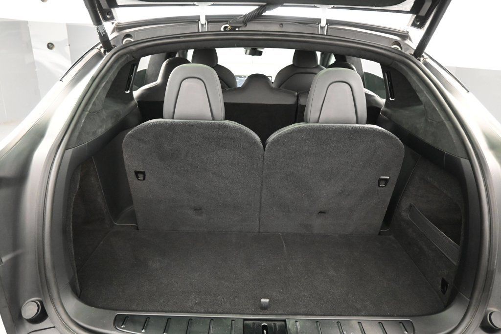 Used 2023 Tesla Model X AWD/4WD image 31