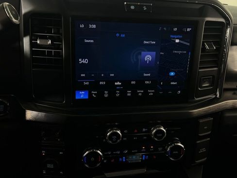 Used 2025 Ford F250 Lariat w/ Chrome Package image 19