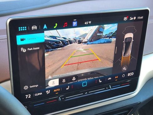 New 2026 Volkswagen ID.4 Pro image 12