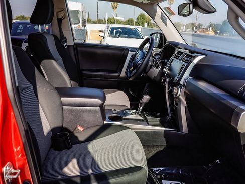 Used 2022 Toyota 4Runner SR5 RWD image 20