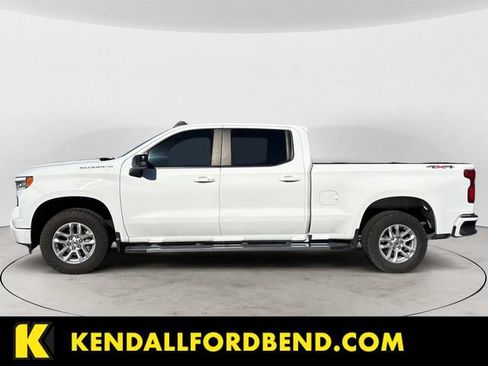 Used 2023 Chevrolet Silverado 1500 RST AWD/4WD image 2