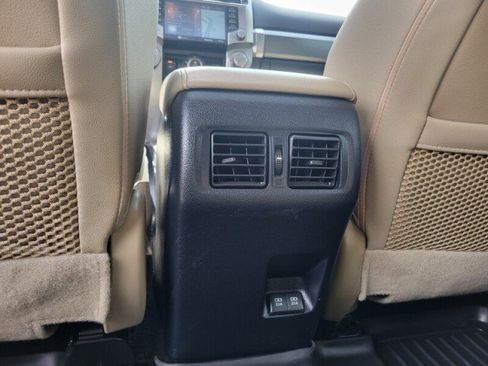 Used 2020 Toyota 4Runner SR5 Premium w/ Moonroof Package RWD image 27