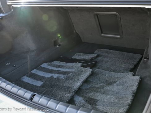 Used 2025 BMW 740i xDrive w/ Premium Package image 21