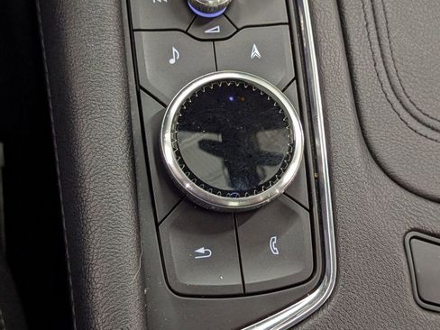 Used 2024 Cadillac XT6 Premium Luxury image 30