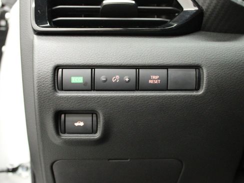 Used 2023 Nissan Sentra SV w/ All-Weather Package FWD image 16