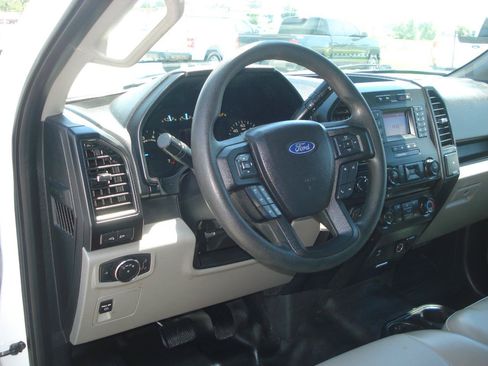 Used 2018 Ford F150 XL w/ Equipment Group 101A Mid AWD/4WD image 29