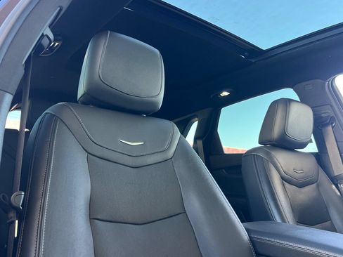 Used 2021 Cadillac XT5 Premium Luxury FWD image 26