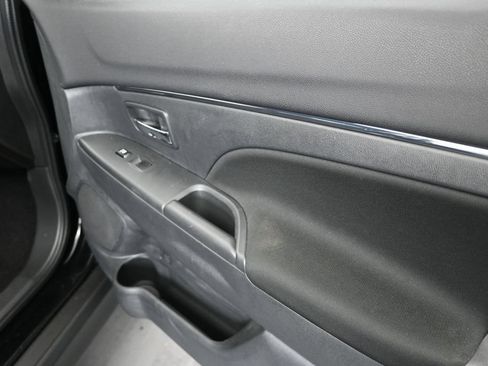Used 2022 Mitsubishi Outlander Sport LE AWD/4WD image 23