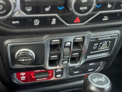 Used 2021 Jeep Wrangler Unlimited Rubicon image 19