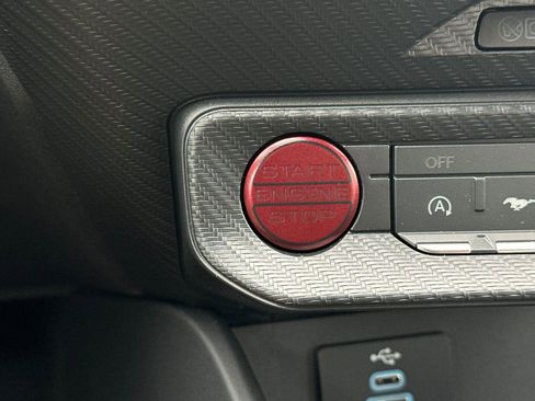 New 2025 Ford Mustang Coupe image 18