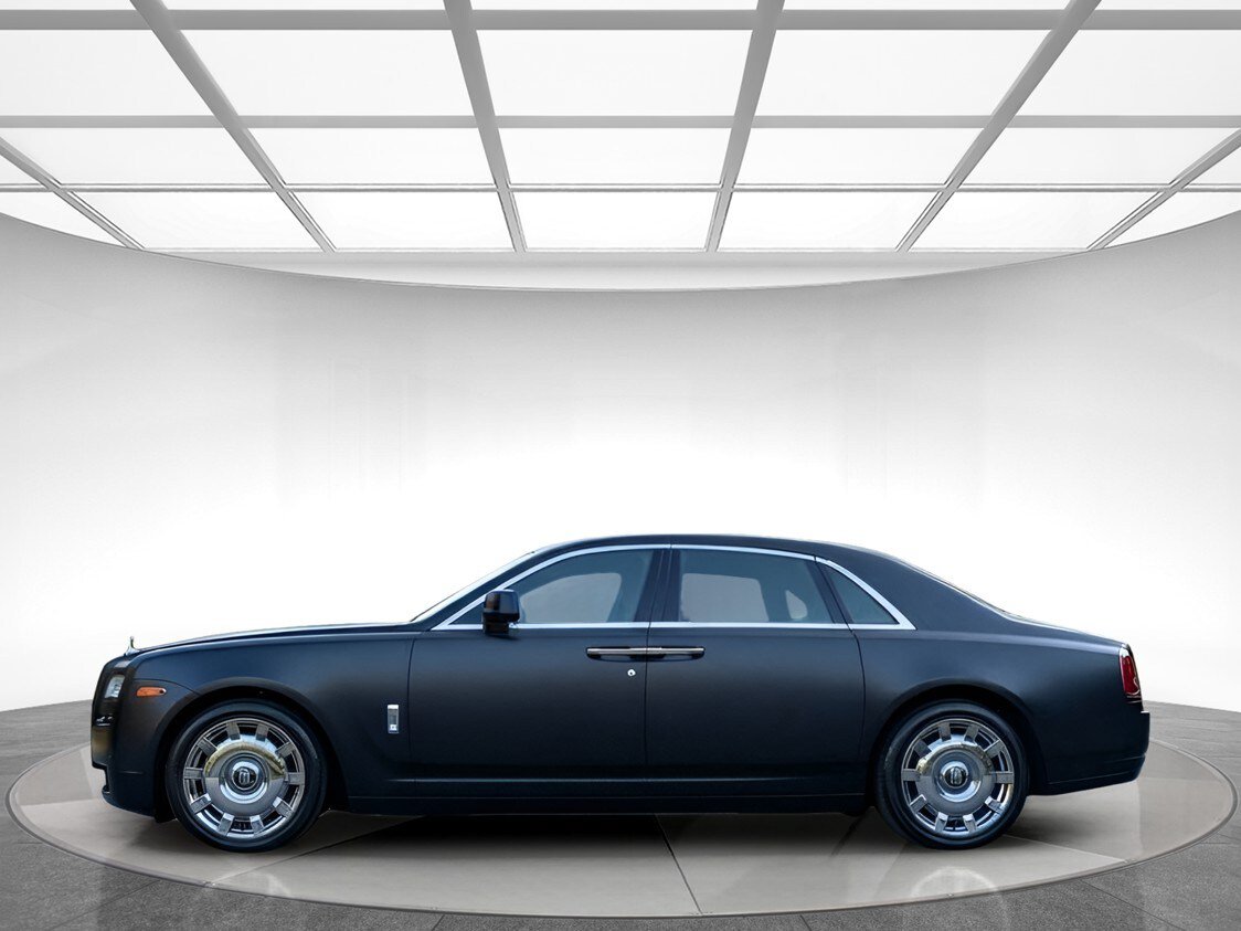 Used 2014 Rolls-Royce Ghost RWD image 4