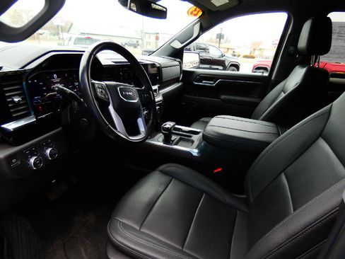 Used 2023 GMC Sierra 1500 SLT w/ SLT Convenience Package image 12