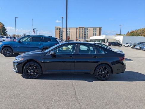 New 2026 Volkswagen Jetta SE image 6