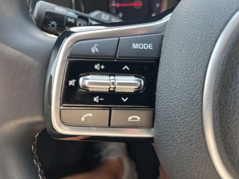 Used 2021 Kia Sorento SX AWD/4WD image 18