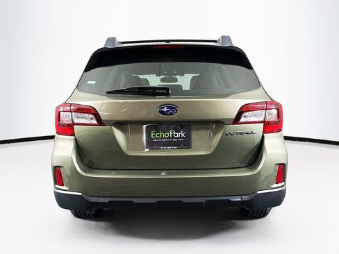 Used 2015 Subaru Outback 2.5i Premium image 7