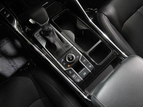 Used 2023 Kia Sorento SX image 14