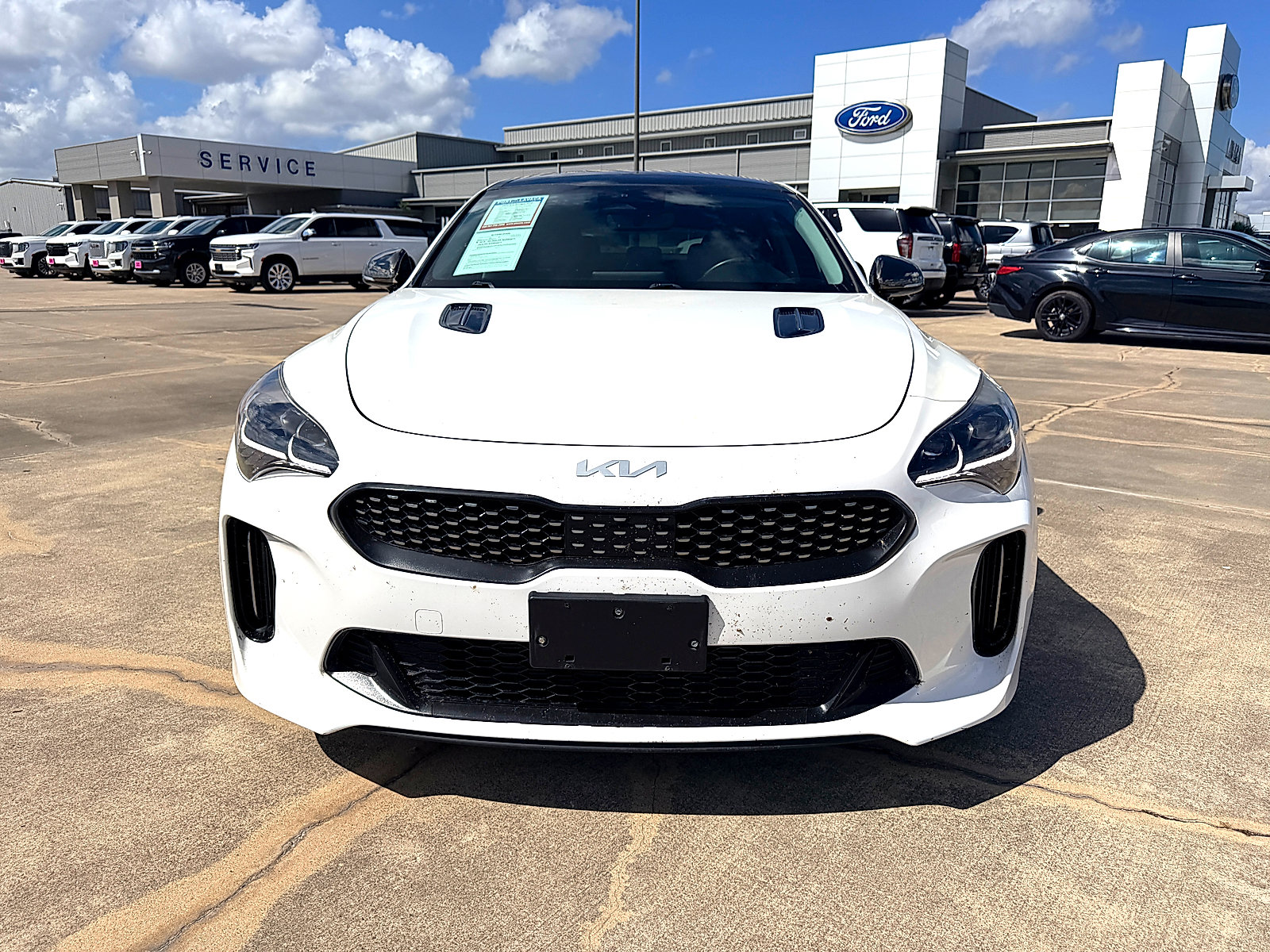 Used 2022 Kia Stinger GT2 AWD/4WD image 2