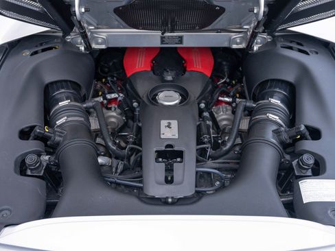 Used 2017 Ferrari 488 Spider RWD image 22