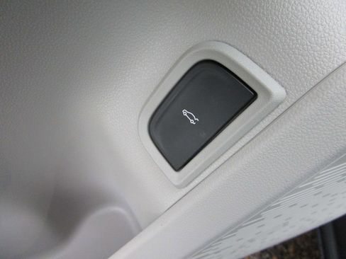 New 2026 GMC Terrain Denali AWD/4WD image 30