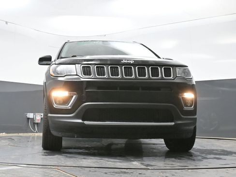 Used 2020 Jeep Compass Limited AWD/4WD image 24