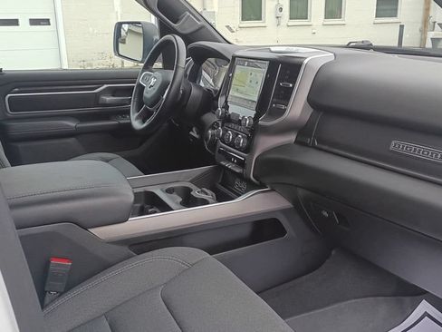 Used 2023 RAM 1500 Big Horn AWD/4WD image 31