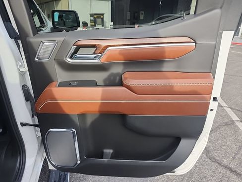 Used 2024 GMC Sierra 1500 Denali Ultimate AWD/4WD image 23