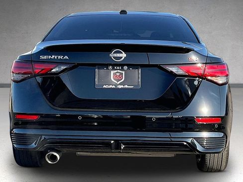 Used 2025 Nissan Sentra SR FWD image 4