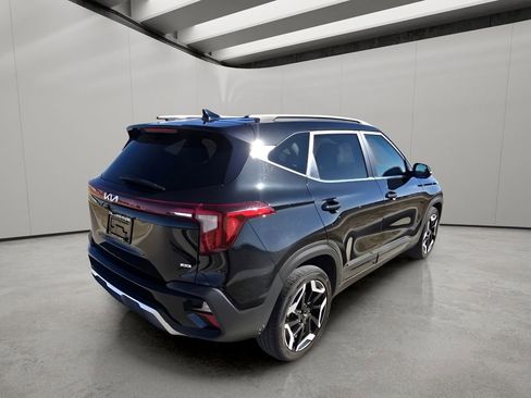 Used 2024 Kia Seltos SX image 5