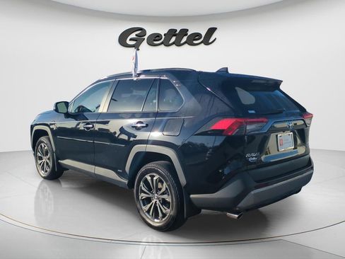 Used 2023 Toyota RAV4 Limited image 14