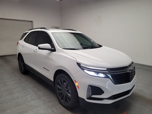 Used 2023 Chevrolet Equinox RS FWD image 13