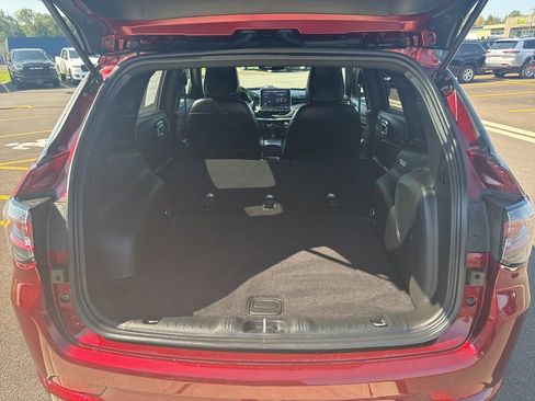 Used 2022 Jeep Compass High Altitude image 16