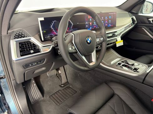 New 2026 BMW X5 sDrive40i image 4