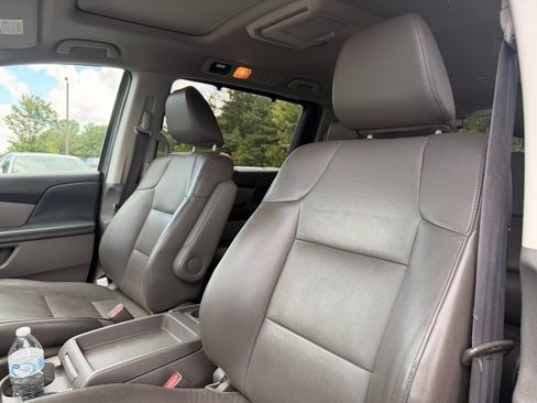Used 2015 Honda Odyssey EX-L image 16