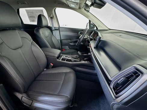 New 2026 Kia Sorento S image 29