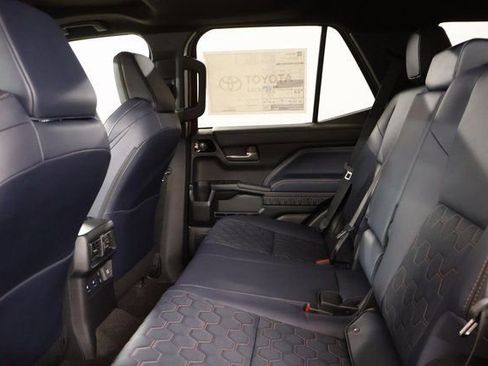 New 2026 Toyota 4Runner 4WD image 28