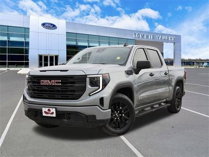 Used 2025 GMC Sierra 1500 Pro w/ Graphite Edition