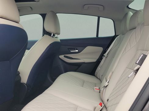 New 2026 Nissan Sentra SL image 7