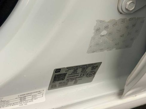 Used 2023 GMC Sierra 3500 SLE w/ SLE Convenience Package image 33