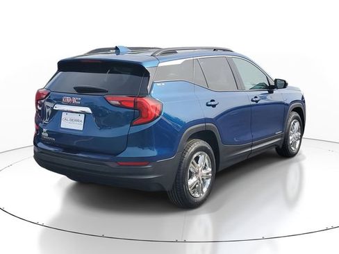 Certified 2020 GMC Terrain SLE w/ Convenience Package FWD image 4