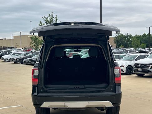 Used 2020 Ford Expedition Platinum RWD image 15
