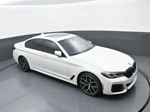Used 2023 BMW 530i xDrive w/ M Sport Package image 28