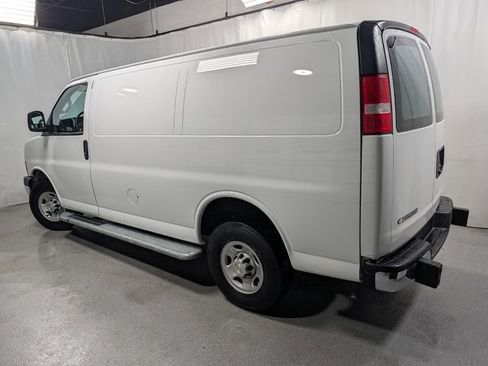 Used 2024 Chevrolet Express 2500 w/ Driver Convenience Package image 6