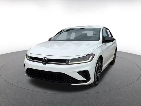 Used 2025 Volkswagen Jetta Sport image 7