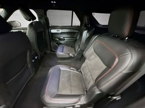 Used 2023 Ford Explorer ST-Line w/ Class IV Trailer Tow Package image 24