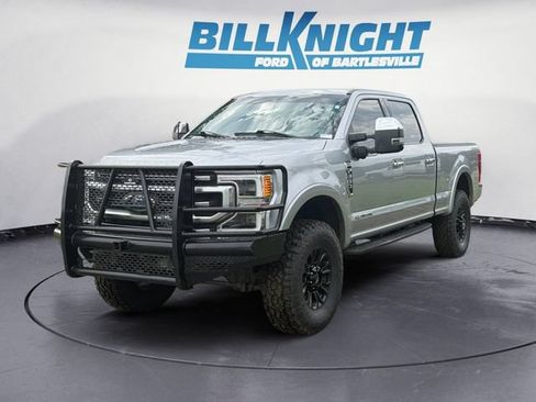 Used 2022 Ford F350 Platinum w/ Tremor Off-Road Package AWD/4WD image 1