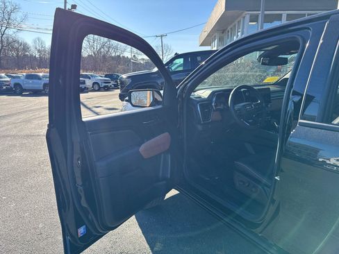 New 2026 GMC Canyon AT4 image 11