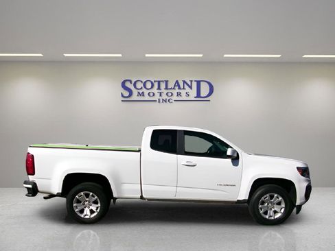 Used 2022 Chevrolet Colorado LT w/ Fleet Safety Package image 4